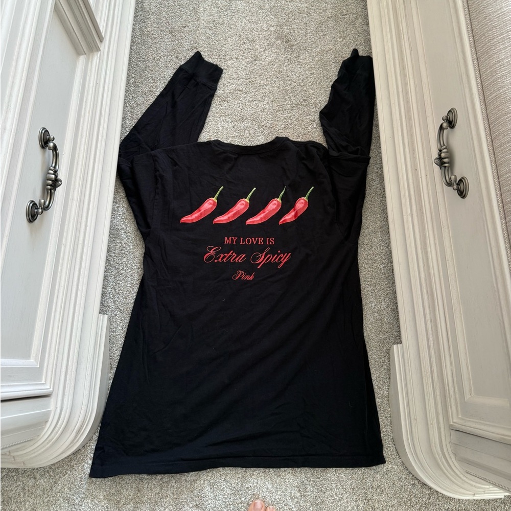 New PINK Victorias Secret Black Long Sleeve Top Red Pepper Spicy